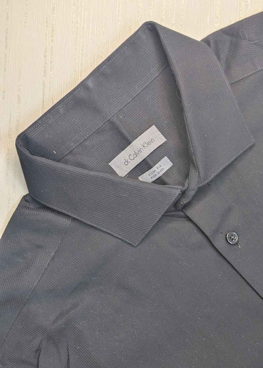Calvin Klein Jet Black Formal Shirt – Large – Full Sleeves