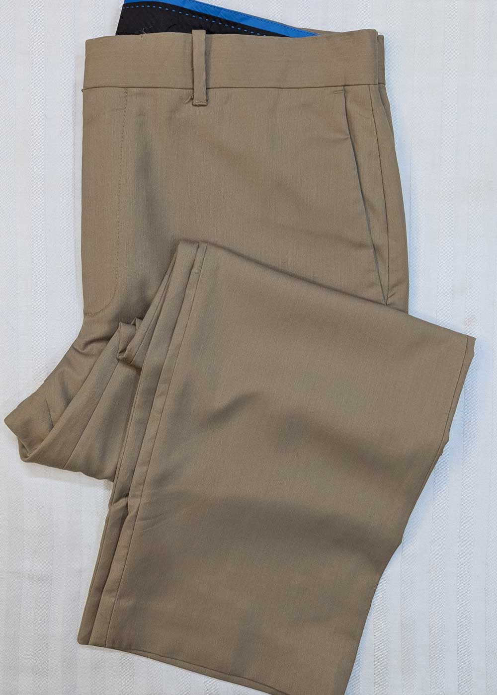 axist pant