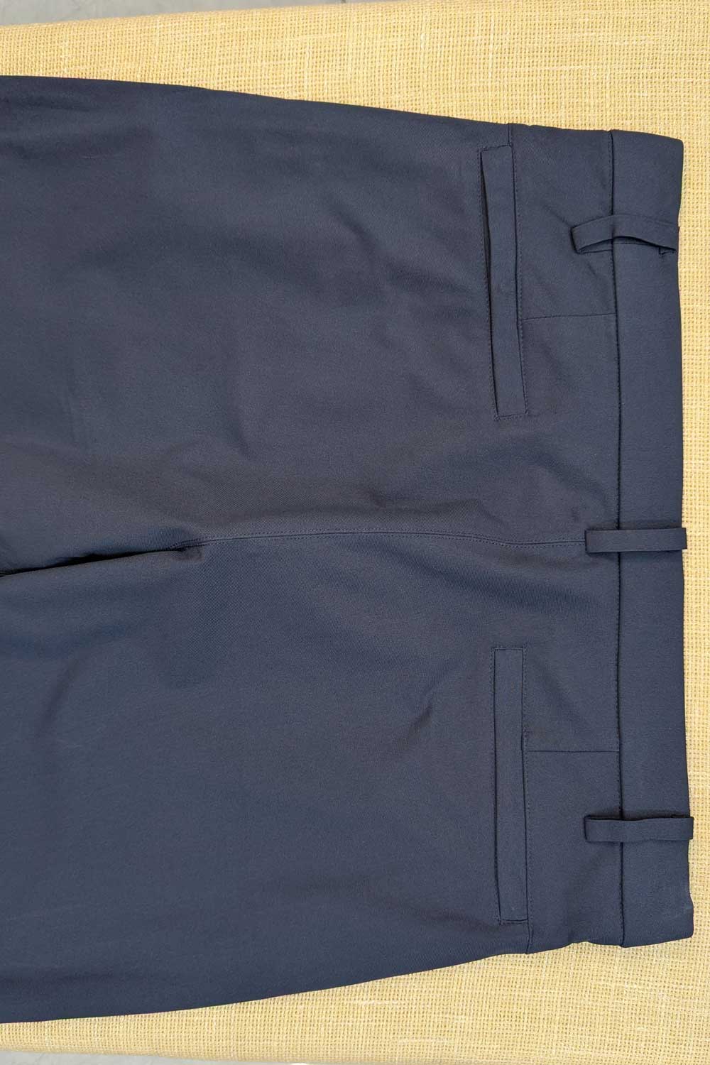 Kirkland Signature Tech Pant – Straight Fit - Image 3