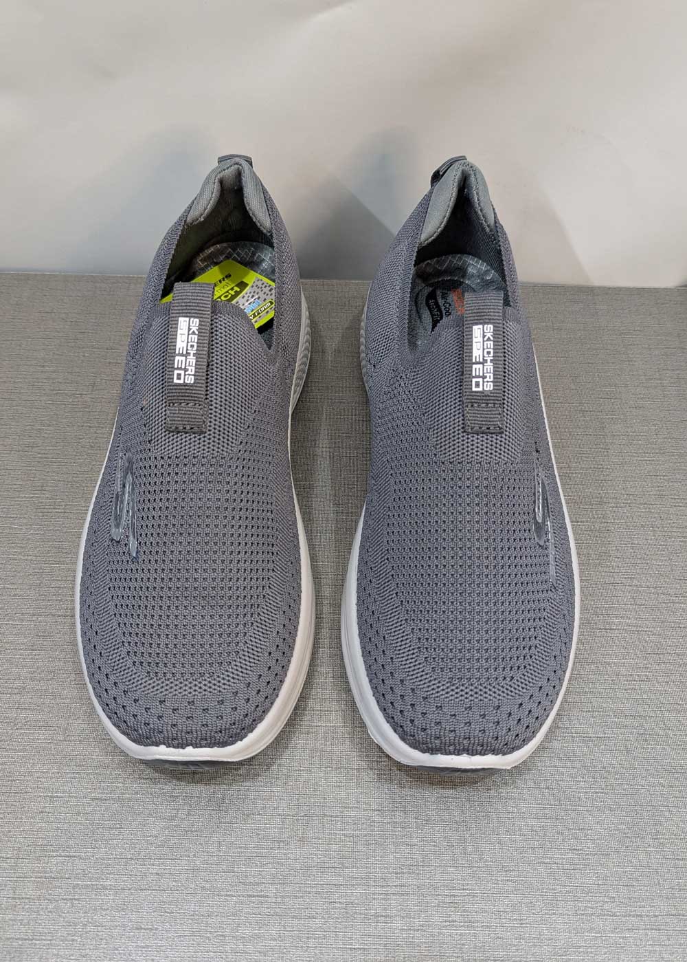 Lightweight Slip-On Mesh Walking Shoes - Image 2